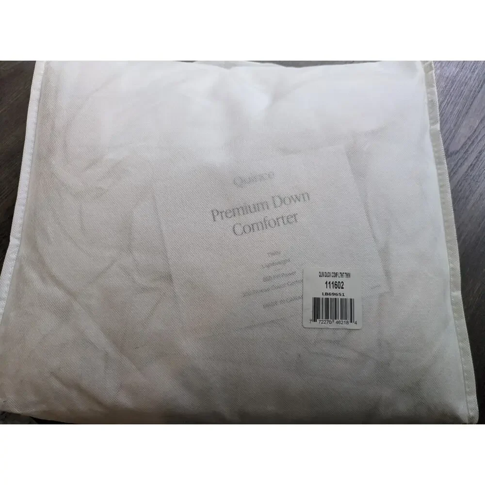Quince TWIN Down Duvet Insert Lightweight Premium Down Comforter NEW